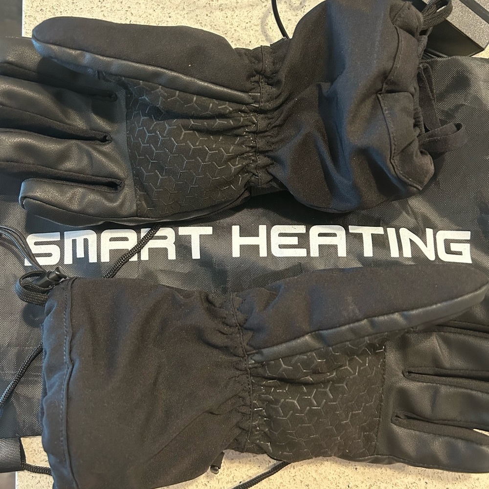 Gloves ( Heated ) - image 2